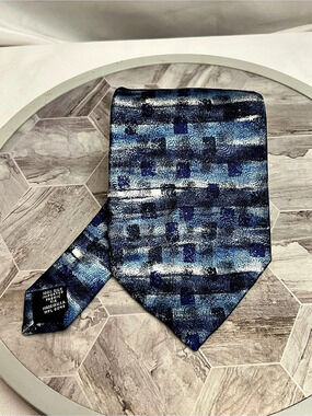 Alfani Men’s 100% Silk Tie Blue Abstract Geometric Pattern Wide Necktie USA